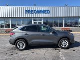 Used 2022 Ford Escape SE image 2