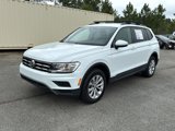 Used 2020 Volkswagen Tiguan S image 2