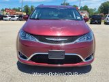 Used 2017 Chrysler Pacifica Touring-L w/ Tire & Wheel Group image 2
