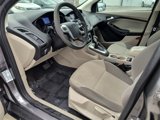 Used 2014 Ford Focus SE image 2