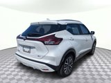 Used 2023 Nissan Kicks SV image 4