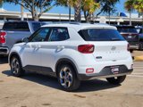 Used 2025 Hyundai Venue SEL image 5