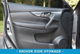 Used 2017 Nissan Rogue SV image 5