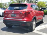 Used 2018 Nissan Rogue Sport SV image 1