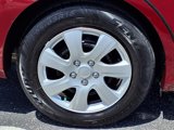 Used 2016 Toyota Camry LE image 5