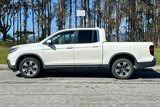 Used 2017 Honda Ridgeline RTL-T image 2