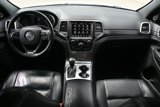 Used 2018 Jeep Grand Cherokee Limited image 3