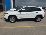 Used 2015 Jeep Cherokee Sport image 2