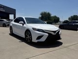 Used 2020 Toyota Camry SE image 1