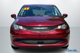 Used 2023 Chrysler Voyager LX image 2