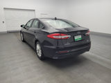 Used 2019 Ford Fusion SE image 5