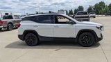 Used 2019 GMC Terrain SLT w/ Preferred Package image 2