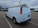 Used 2015 Chevrolet Express 3500 image 4