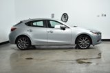 Used 2018 MAZDA MAZDA3 Touring image 2