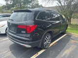Used 2017 Honda Pilot Touring image 4