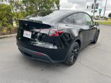 Used 2022 Tesla Model Y Long Range image 3