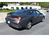 New 2025 Hyundai Elantra SE image 5