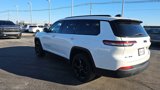 Used 2021 Jeep Grand Cherokee L Laredo image 4