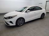 Used 2022 Kia Forte LXS image 2