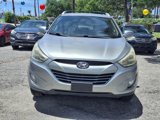 Used 2015 Hyundai Tucson SE image 2