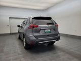Used 2018 Nissan Rogue SV w/ Premium Package image 6