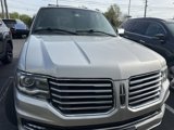 Used 2015 Lincoln Navigator 4WD image 2