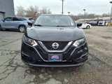 Used 2020 Nissan Rogue Sport S image 2