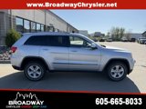 Used 2012 Jeep Grand Cherokee Laredo w/ Laredo E Group image 4