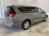 New 2025 Chrysler Pacifica Select image 6