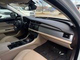 Used 2016 Jaguar XF Prestige image 5