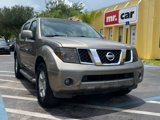 Used 2005 Nissan Pathfinder SE w/ (P01) Se Premium Pkg image 4
