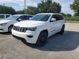 Used 2019 Jeep Grand Cherokee Altitude image 3