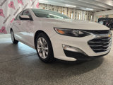 Used 2021 Chevrolet Malibu LT image 2