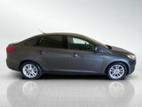 Used 2018 Ford Focus SE image 3