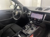 Certified 2024 Porsche Macan S image 4