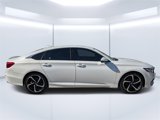 Used 2019 Honda Accord Sport image 3