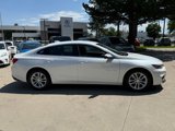 Used 2016 Chevrolet Malibu LT image 5