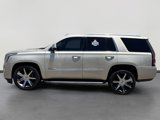 Used 2016 Cadillac Escalade Luxury image 3