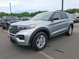 Used 2024 Ford Explorer XLT image 3