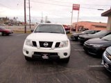 Used 2013 Nissan Frontier SV image 2