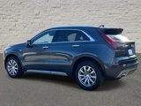 Used 2021 Cadillac XT4 Premium Luxury image 3