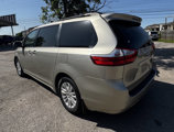 Used 2015 Toyota Sienna XLE Premium image 6