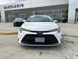 Used 2022 Toyota Corolla LE image 2