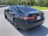 Used 2023 Toyota Camry SE image 3