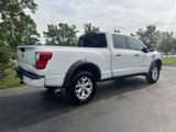 Used 2019 Nissan Titan SL image 4