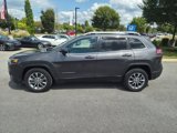 Used 2019 Jeep Cherokee Latitude Plus image 4
