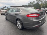Used 2015 Ford Fusion SE w/ Equipment Group 202A image 5