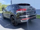 Used 2022 Volkswagen Atlas Cross Sport SE image 3