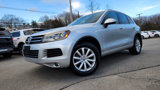 Used 2012 Volkswagen Touareg VR6 image 2