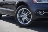 Used 2015 Audi Q5 3.0T Prestige image 2